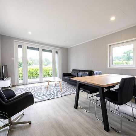 Recreatiepark Maas En Bos Hotell Wellerlooi Eksteriør bilde